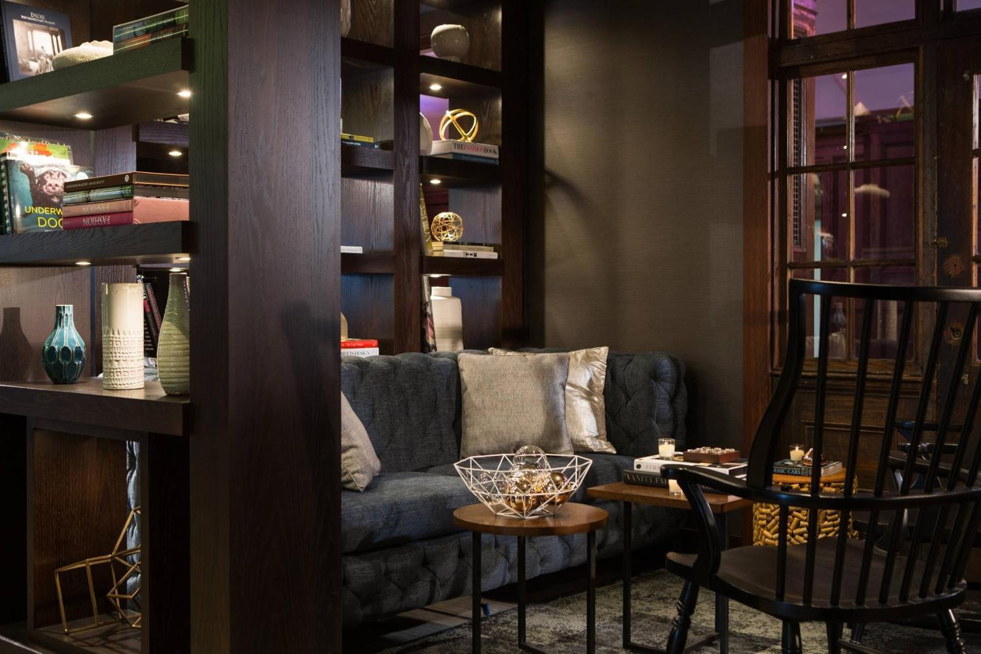 Renaissance Albany Hotel Екстериор снимка